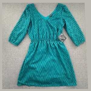 NEW! BeBop Chevron Mini Dress Green Medium Lined 3/4th Sleeves V-Neckline
